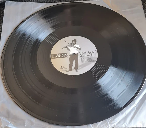 Divididos - Vivo Acá (3xLP) (Mint (M)) - Image 4