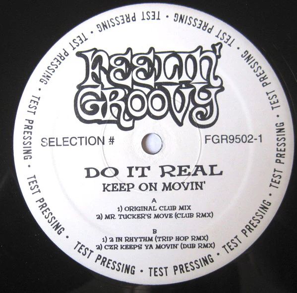 Do It Real - Keep On Movin' (12") (Near Mint (NM or M-))