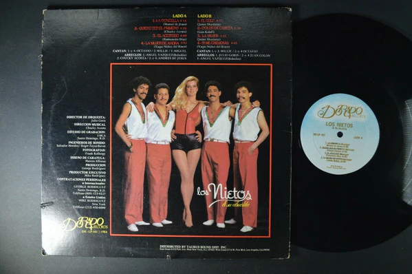 Los Nietos - Y Su Abuelita (LP) (Near Mint (NM or M-)) - Image 3