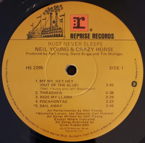 Neil Young & Crazy Horse - Rust Never Sleeps (LP) (Very Good Plus (VG+)) - Image 3