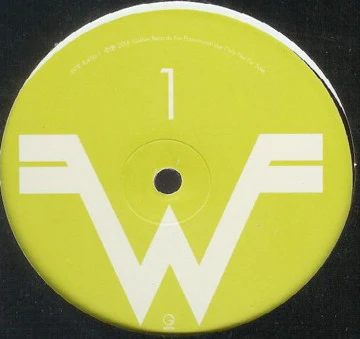 Weezer - Hash Pipe (The Remixes) (12") (Very Good Plus (VG+)) - Image 3
